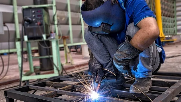 Ücretli çalışan sayısı yıllık yüzde 6,1 arttı