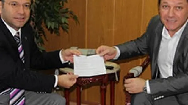 Borsan personelinden Somali'ye yardım