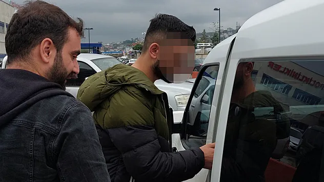 Samsun'da gasp olayına karışan 2 kişiye gözaltı