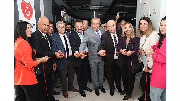 Şehit aileleri ve hasta çocuklara asker morali