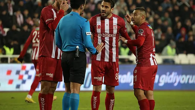 Sivasspor, Galatasaray maçının tekrarı için TFF'ye başvurdu