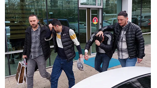 Samsun'da 2 kişi uyuşturucu ticaretinden tutuklandı