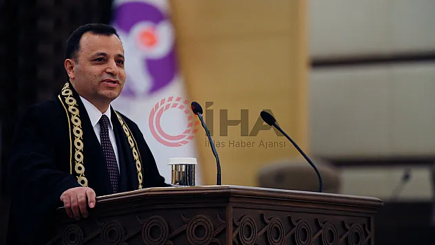 Zühtü Arslan yeniden Anayasa Mahkemesi başkanı seçildi