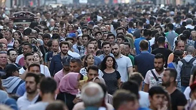 Türkiye nüfusunun yüzde 49,9'unu kadınlar, yüzde 50,1'ini erkekler oluşturdu