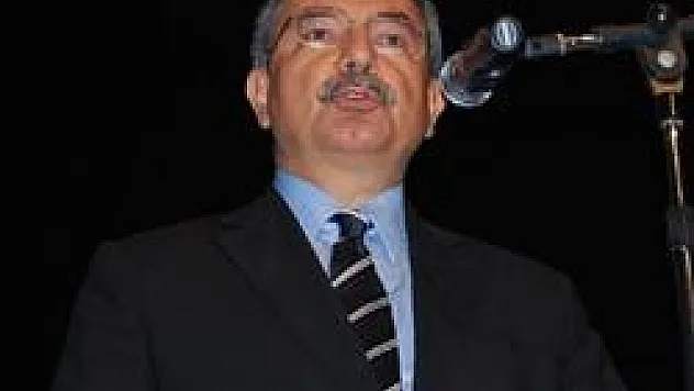 Bakan Yılmaz'dan sözleşmeli er açıklaması