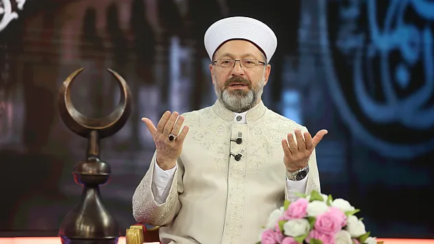 Erbaş: 'Depremzedeler yuvalarına kavuşuncaya kadar yardımlarımız devam edecek'