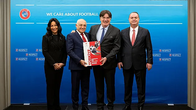 TFF, 2028 ve 2032 Avrupa Şampiyonası adaylık dosyasını UEFA'ya sundu