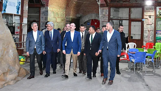 Ticaret Bakanı Muş, Vezirköprü ilçesinde iftar programına katıldı