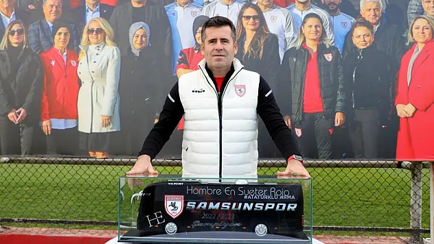 Hüseyin Eroğlu: '11 yıl sonra gelen şampiyonlukla sözümüzü yerine getirdik'