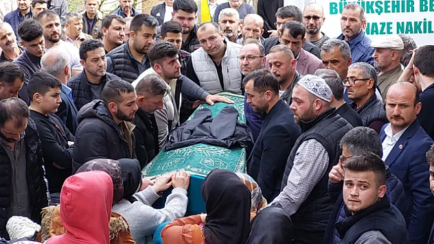 Kafasından vurulan genç hayatını kaybederken, bağışlanan organları ile hastalara umut oldu