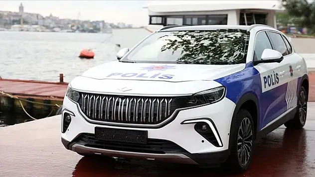 Türkiye'deki Togg marka ilk polis aracı hizmete girdi