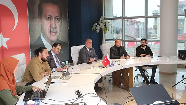 Sandıkçı: 'Örnek projeler hayata geçiriyoruz'