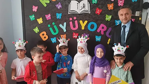 Alaçam'da 'Kur'an Okumaya Geçiş ve Taç Giyme Töreni' düzenlendi