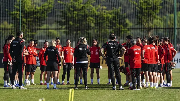 A Milli kadın futbol takımı'nın Play-Off rakipleri yarın belli olacak