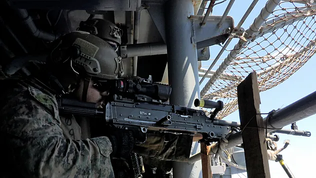 ABD'den Orta Doğu'ya güç gösterisi: USS Tripoli bölgede