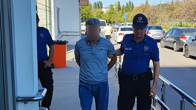 Adana'da 2 Yaşındaki Çocuğa Çarpan Sürücü Adliyeye Sevk Edildi