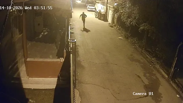 Adana'da pes dedirten hırsızlık! 38 yıl hapis cezasıyla aranıyordu, yakayı ele verdi