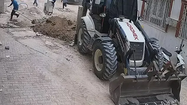 Adıyaman'da altyapı çalışmasında doğalgaz borusu patladı
