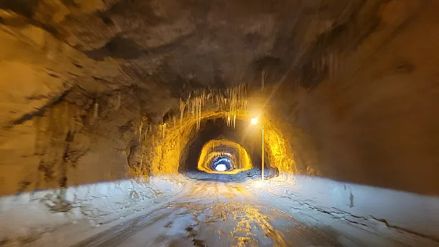 Adrenalin yolu buzla kaplandı