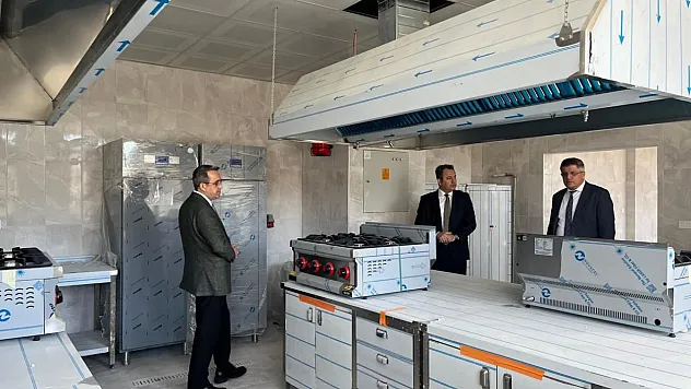 Ağar, OSB Mesleki ve Teknik Anadolu Lisesi inşaatını inceledi
