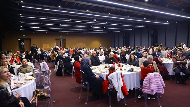 AK Parti Samsun'da Kadınlar Günü iftarında buluştu