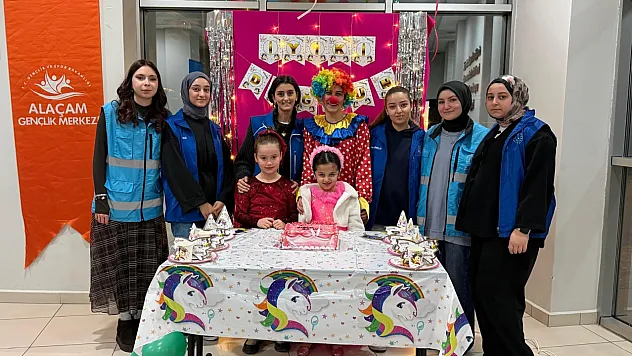 Alaçam'da şehit kızına doğum günü sürprizi