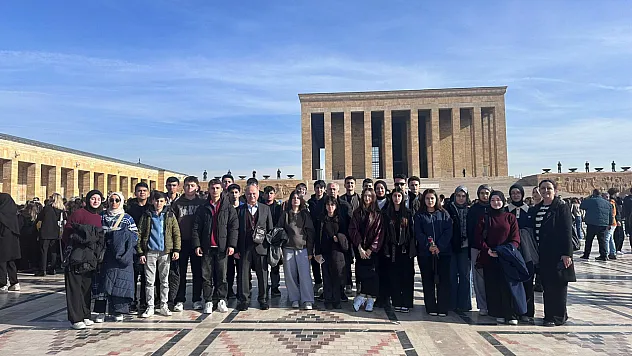 Alaçam İmam Hatip Lisesi Öğrencileri Ankara'da