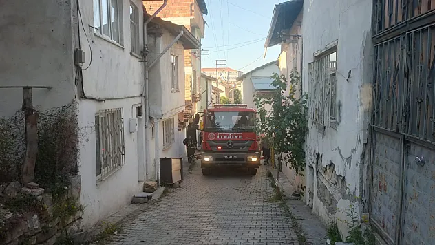 Alevlerin Sardığı Evde Can Pazarı
