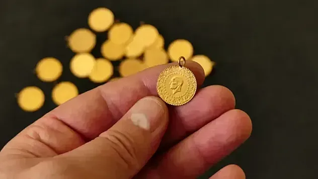 Altın fiyatları 27 Şubat 2026 Cuma: Gram, Çeyrek, Cumhuriyet ve ONS Altın Ne Kadar Oldu?