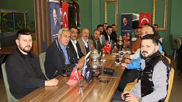 Anahtar Parti basınla buluştu