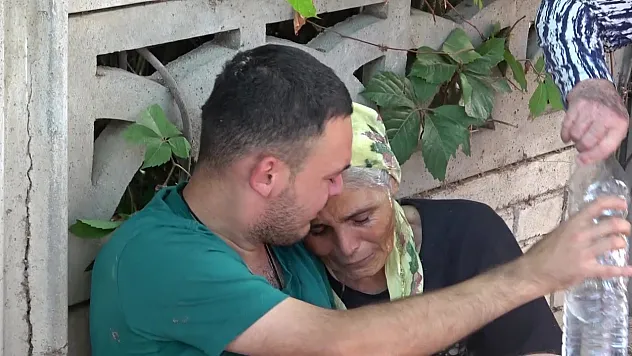 Anne oğlunu, oğlu annesini yanan evde sandı