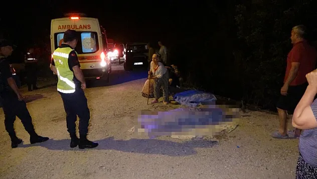 Antalya'da acı kaza ! olayı yerinde sinir krizi geçirildi