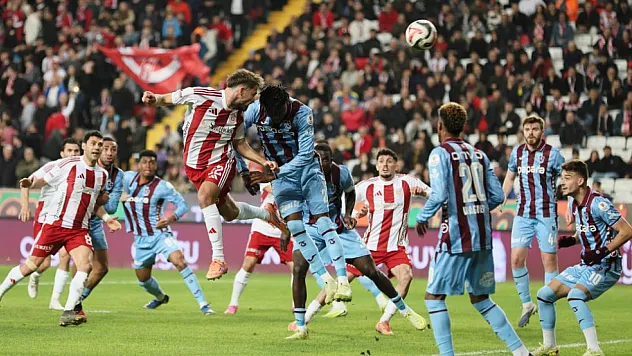 Antalyaspor ile Trabzonspor Yenişemedi: 1-1