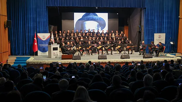 Aşık Veysel, OMÜ'de eserleriyle anıldı