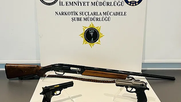 Atakum'da bir ikametten cephanelik çıktı
