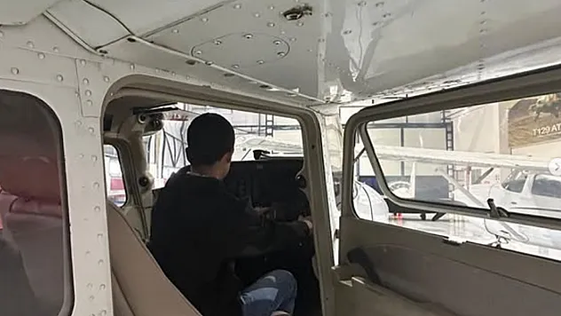 Atakum'daki çocuklar Samsun Üniversitesi'nde pilotluğu deneyimledi