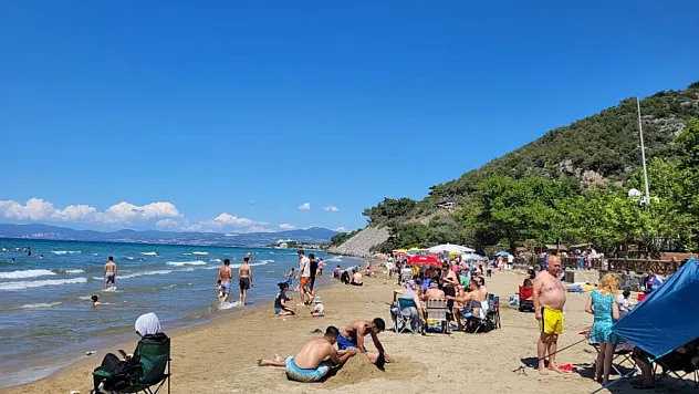 Aydın'ın doğal güzellikleri tatilcilerin akınına uğradı