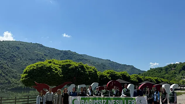 Ayvacık'ta bağımlılıkla mücadele için esnaf ziyareti