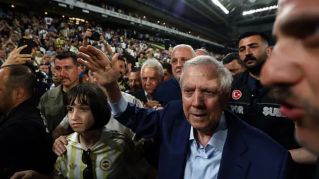 Aziz Yıldırım: 'Gerekli olan takviyeler neyse 15 gün içinde muhakkak yapacağız'
