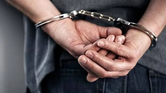 Bafra'da 1 Milyon Liralık Prim İddiası: Muhasebe Çalışanı Tutuklandı