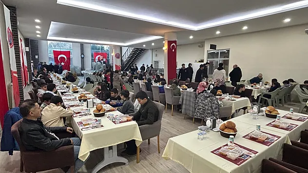 Bafra'da ÇEDES projesi öğrencileri iftarda buluştu