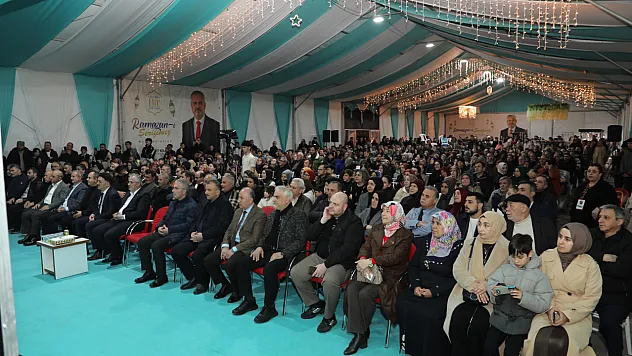 Bafra'da ilahi ve kaside gecesi coşkusu