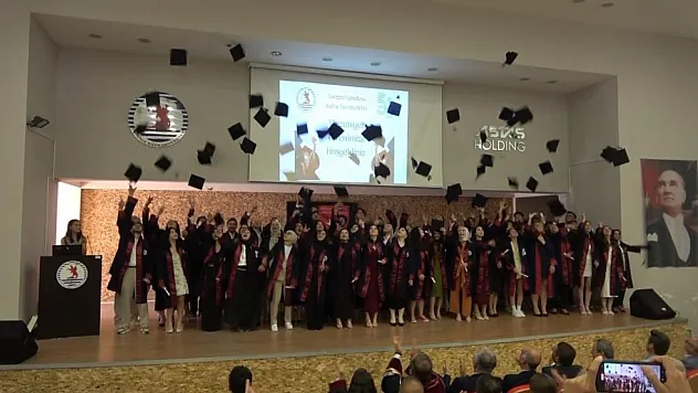 Bafra'da mezuniyet coşkusu