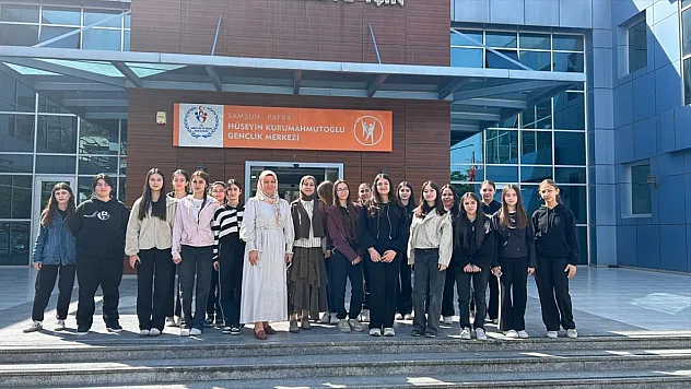Bafra'da Öğrenciler 'Alemlere Rahmet' Programında Buluştu