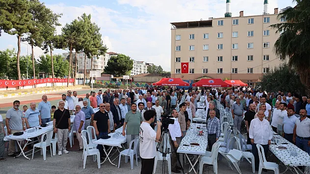 Bafra'da yarım asırlık vefa: İmam hatip mezunları 23'üncü kez bir araya geldi