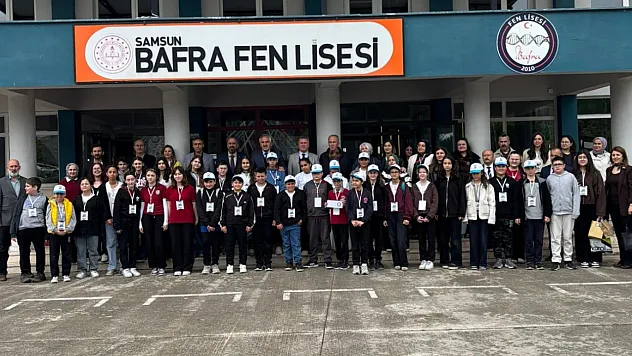 Bafra'daki bilim yarışmasında ödüller sahiplerini buldu