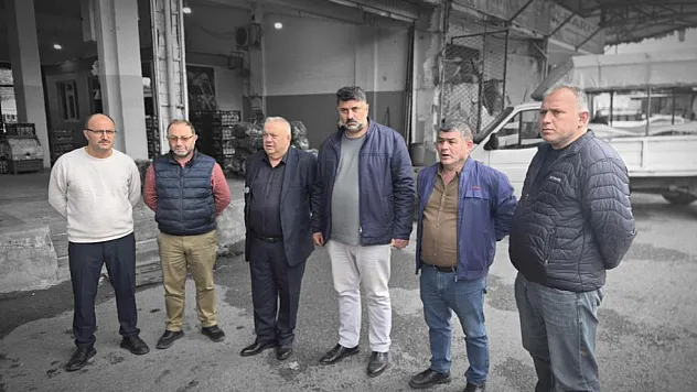 Bafra Sebze ve Meyve Hali esnafından yetkililere çağrı