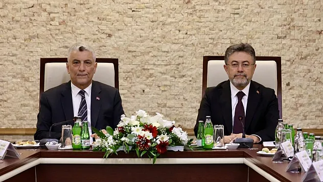 Bakan Bolat ve Bakan Yumaklı'dan hububat sektörüne ilişkin değerlendirme