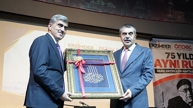 Bakan Tekin: İmam hatip okullarının üçüncü kurucusu Erdoğan'dır