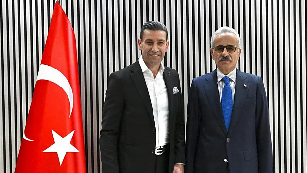 Bakan Uraloğlu'ndan, Türk boksuna destek